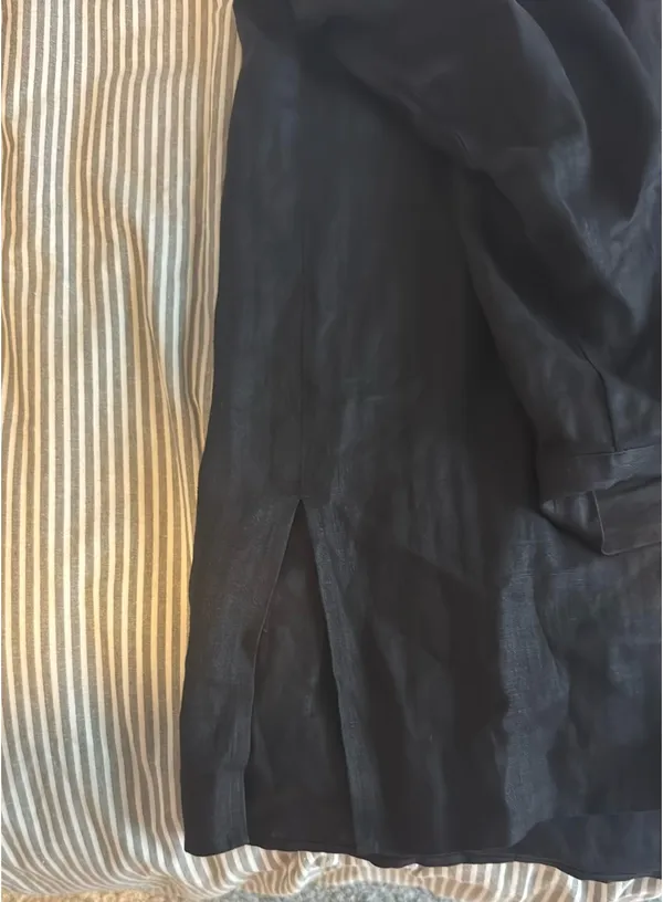 Black linen button down Size M - Image 3