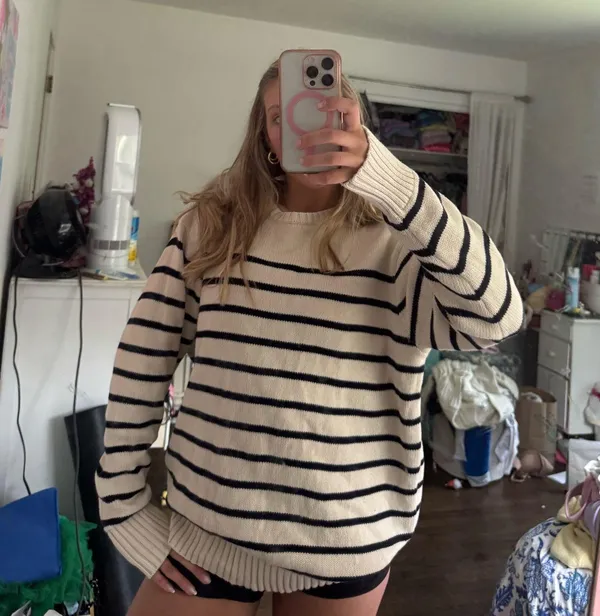 Brandy Melville striped sweater - Image 2
