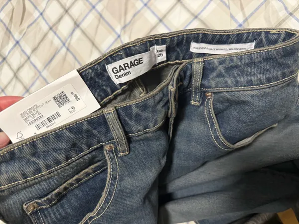 NWT Garage Midrise Bootcut Jeans - Image 4