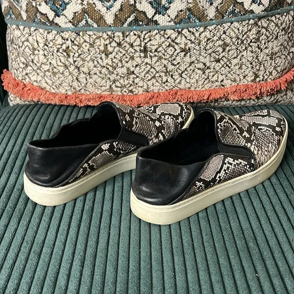 Vince Garvey‎ Snake Skin print Slip-On Sneaker 6.5 - Image 5