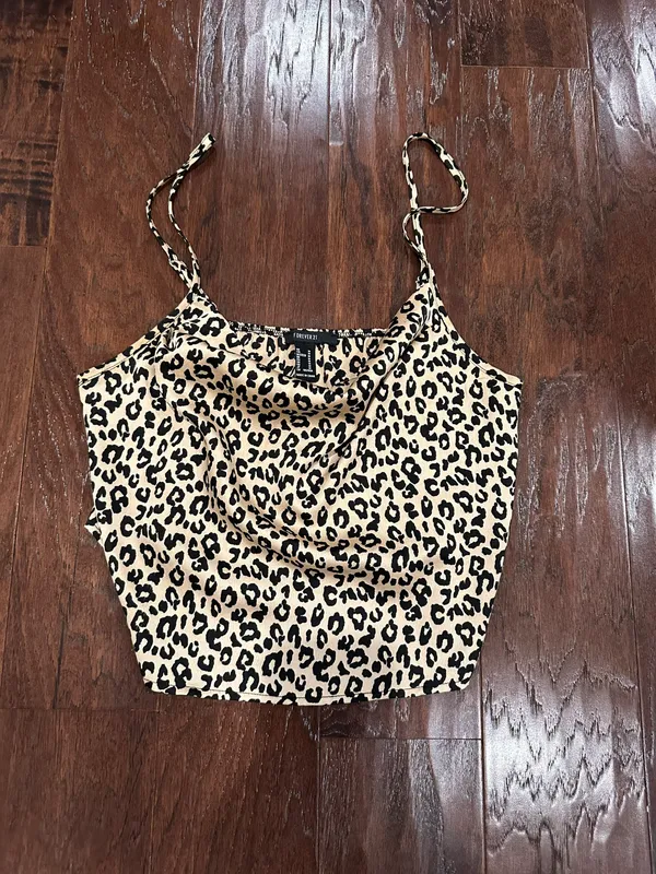 Forever 21 Cheats Print Top - Image 2