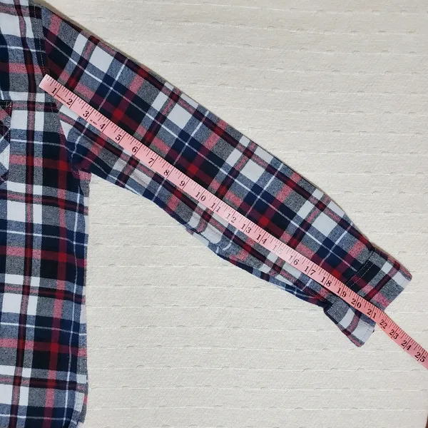 American Rag SOFT Red & Black Long Sleeve Button Up Women Size‎ L Flannel Shirt - Image 4