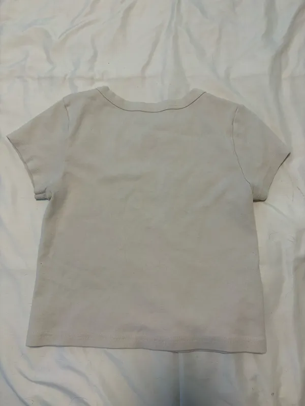 Brandy Melville Los Angeles Baby Tee - Image 2