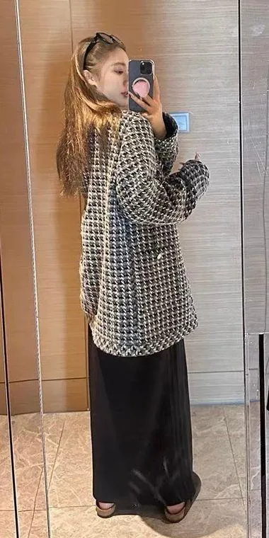 Tweed Coat Size M - Image 3