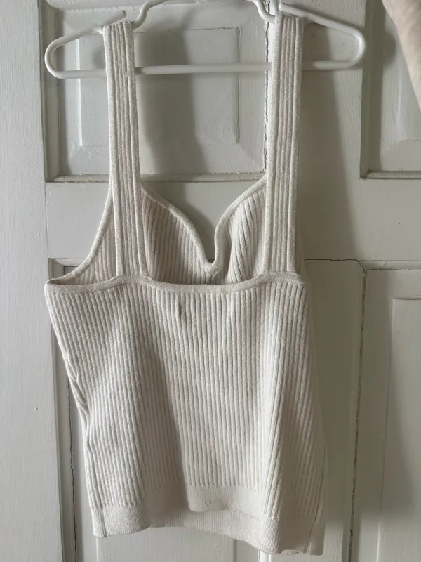 Abercrombie and Fitch Sweater Tank Top - Image 2