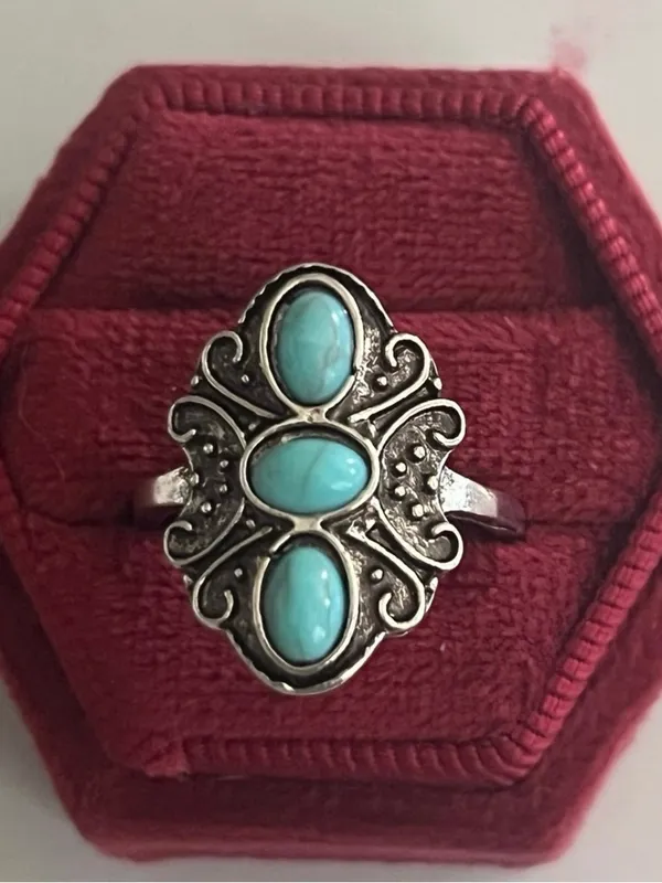 Boho/Vintage Bohemian Design Faux Turquoise Statement Ring Size 7 NWT - Image 2