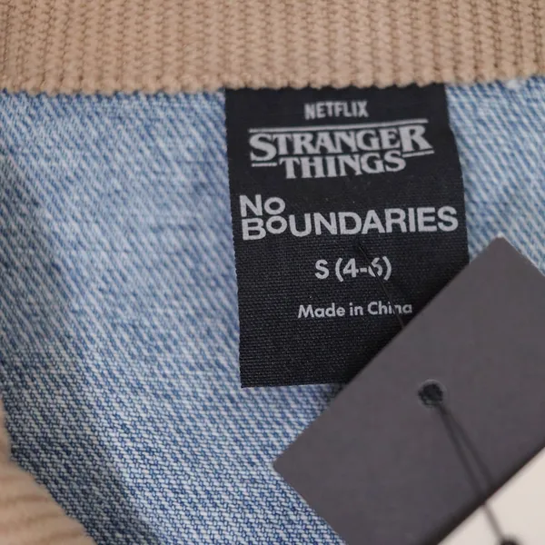 No Boundaries Stranger Things Denim Jacket Women S 4-6‎ Blue Corduroy Collar NWT - Image 7