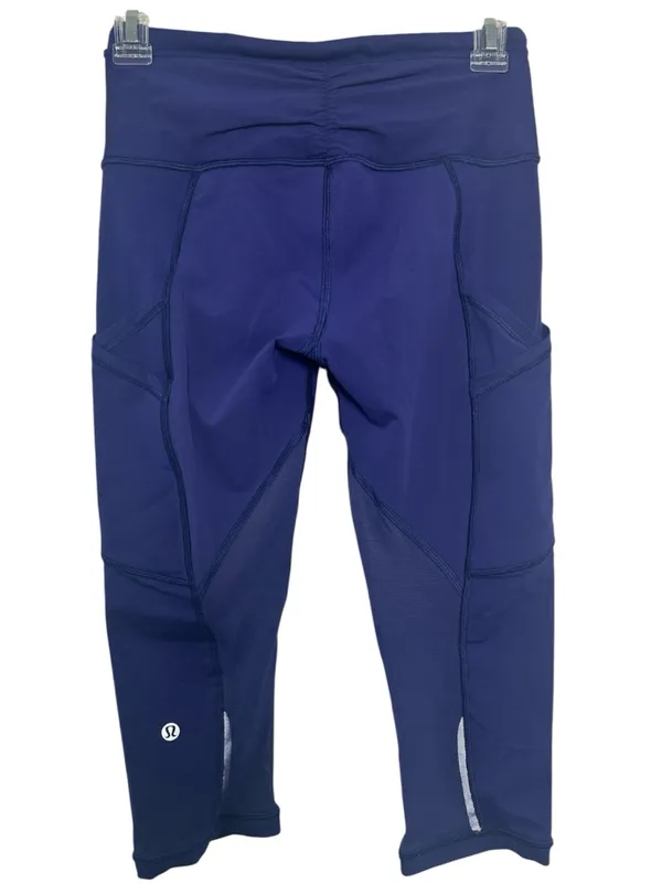 Lululemon HIT IT Purple Athletic Cropped Leggings with Side Pockets - Image 2