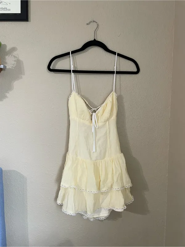 Beverly and Beck Nothing Else Matters Mini Dress Size S Light Yellow - Image 3