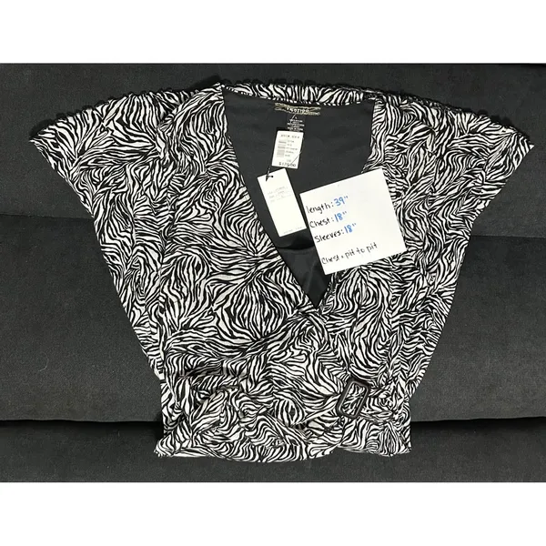 Vertigo Paris L Zebra Print Faux Wrap Mini Dress NWT V-Neck 3/4 Sleeve‎ Sheath - Image 4