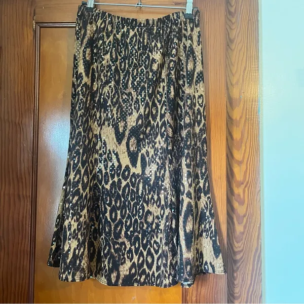 Y2k vintage Leopard Print flowy Skirt with clear sequins - Image 2