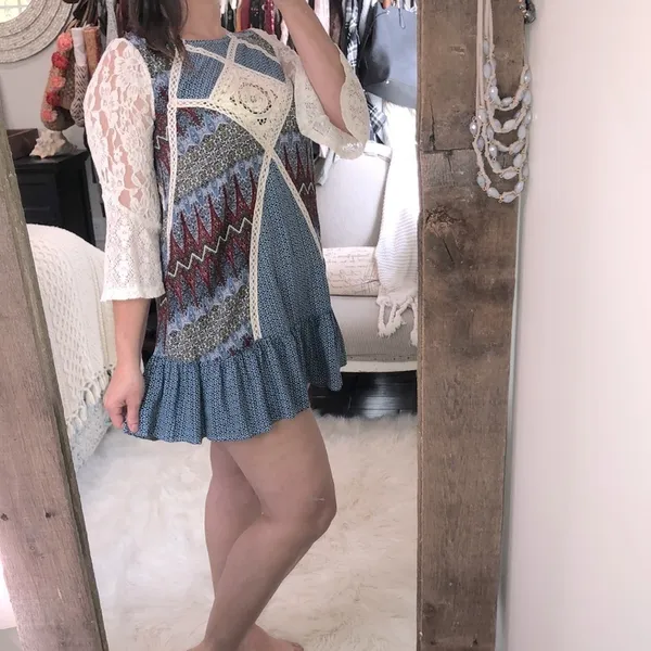 Umgee size medium blue floral lace boho dress - Image 3
