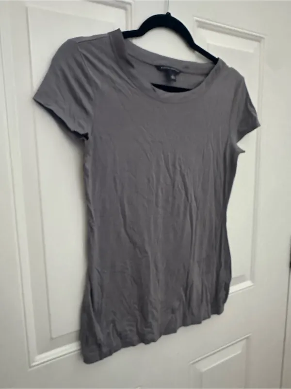 Banana Republic Classic Short Sleeve Crew Neck Top - Charcoal Gray - Image 4