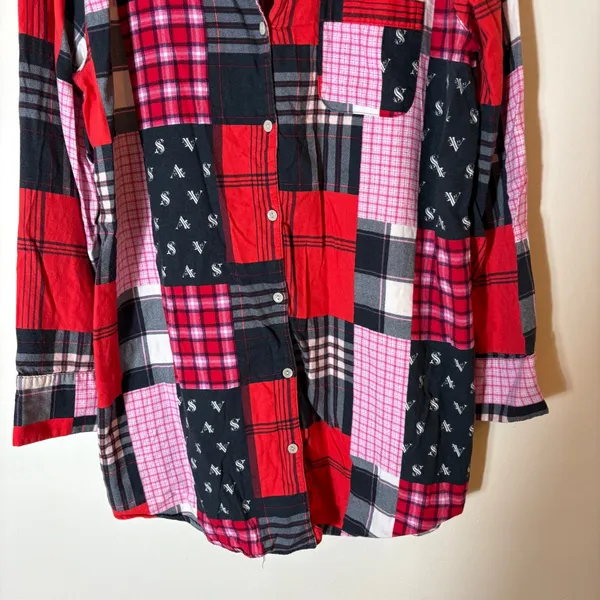 Victoria's Secret‎ Patchwork Plaid Sleep Shirt Button Front Size Medium - Image 3
