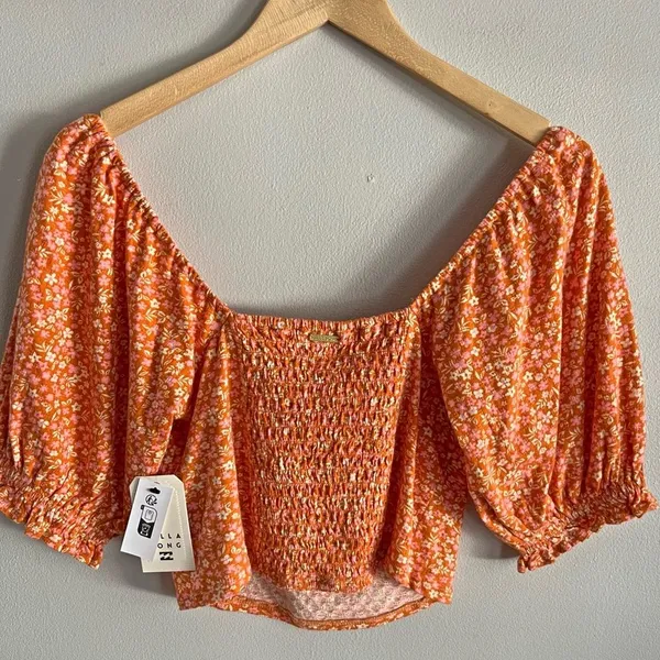 Billabong NWT Orange Ditsy Floral Puff Sleeve Smocked Crop Top L - Image 5