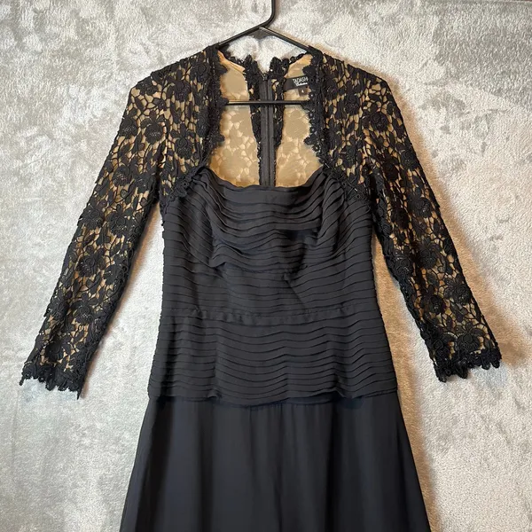 Tadashi Shoji Lace Floral Crepe Silk Gown Sz‎ 4 Formal Mother of The Bride Black - Image 2