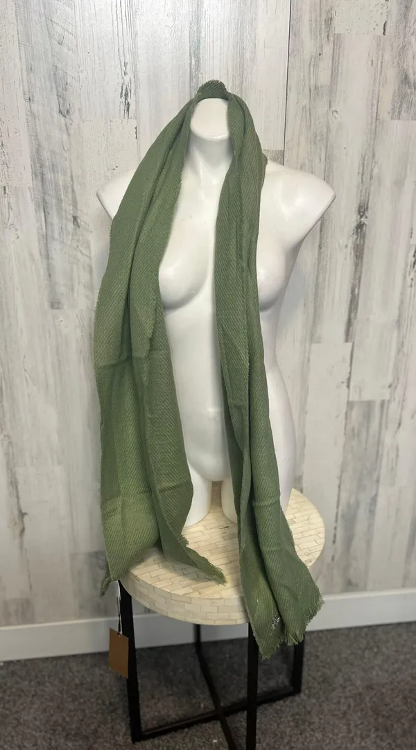 Steve Madden Scarf - Image 4