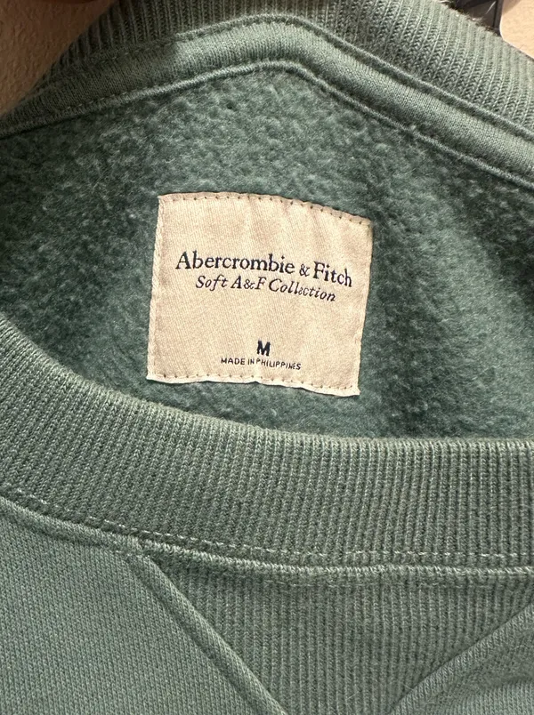 Abercrombie Oversized Crewneck - Image 3