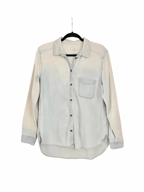 American Eagle Outfitters Light Blue Denim Button-Down Shirt Size L Boyfriend - Image 2