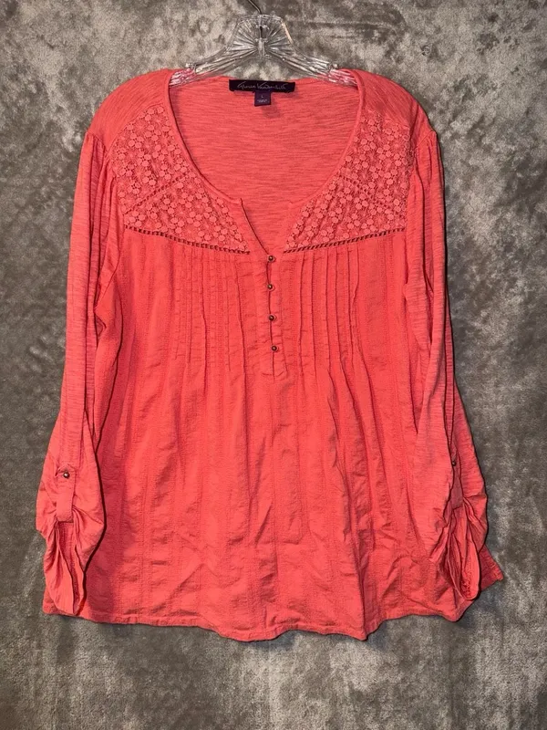 Gloria Vanderbilt Zuri Roll Up Sleeve Blouse Size L Coral Pink Crochet - Image 3