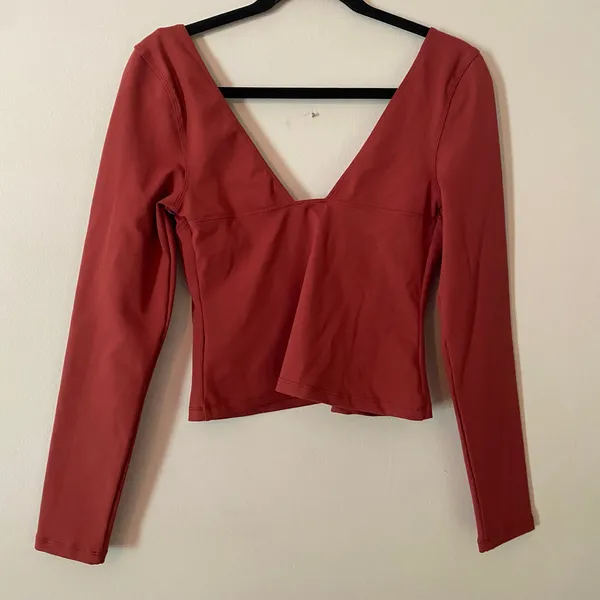 NWT Free People Intimately Red V-neck Cropped Stretchy Long Sleeve Top Medium - Image 6