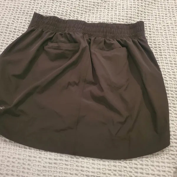 WOMEN’S Freely Skort Size Medium (48) Black - Image 2