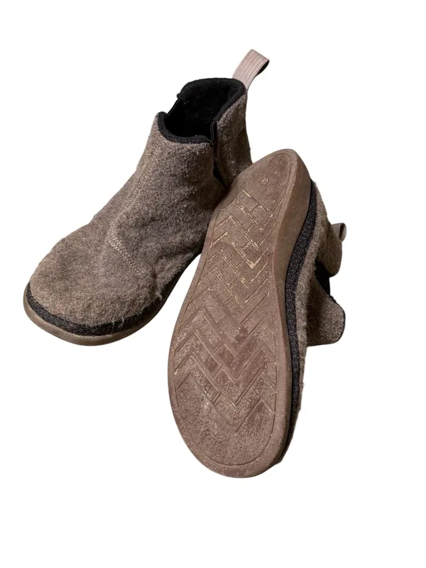 Chaco Women's Revel Chelsea V-Gore Boot 9.5 Felt Brown Slipper Fleece LUVSEAT - Image 6