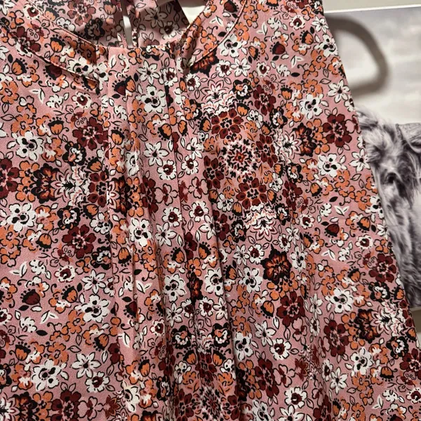 Loft tank top blouse - Image 2