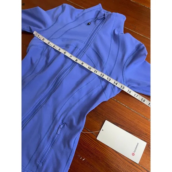 Lululemon NWT Define Jacket Luon Periwinkle Blue Size 4 Zip Up Yoga - Image 9