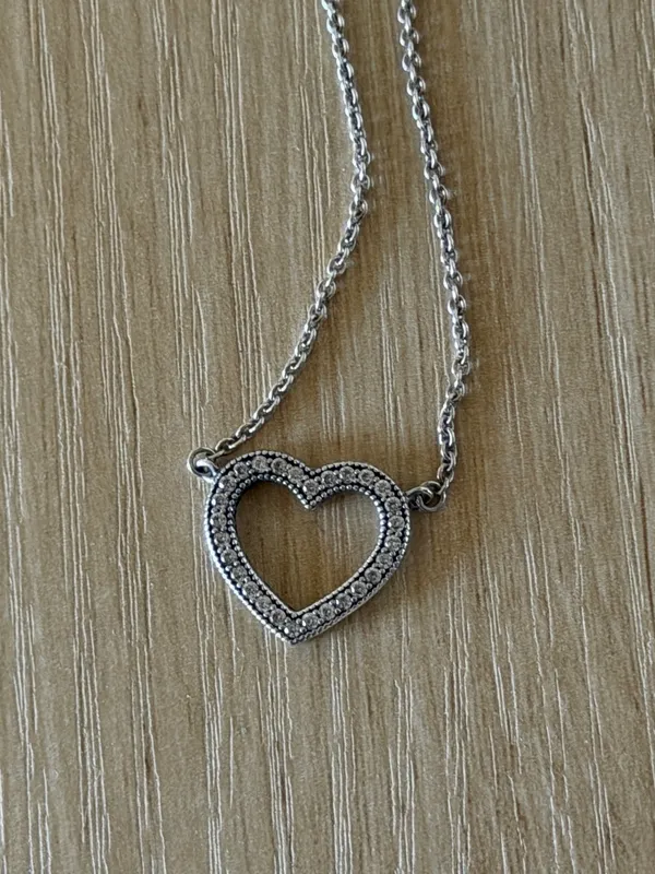 Pandora Heart Necklace - Image 3