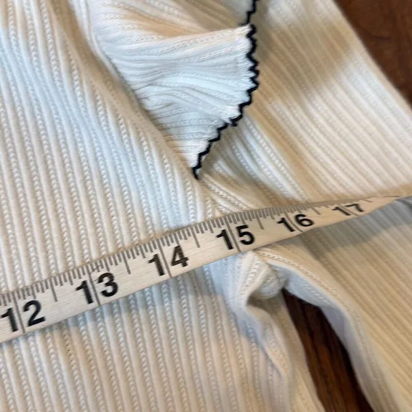 Loft pointelle white ribbed ruffle sleeve top size medium - Image 8