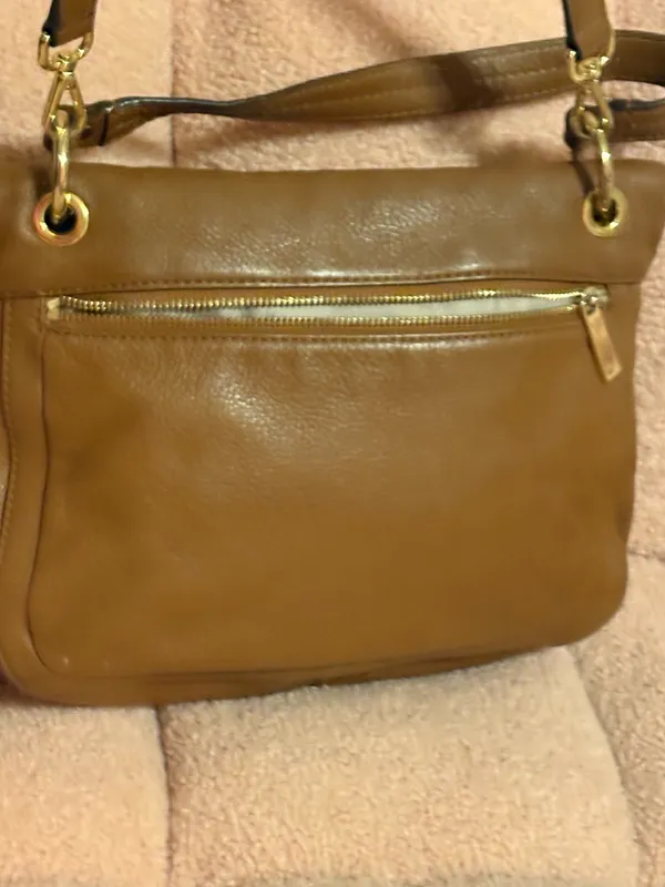 Michael Kors Crossbody - Image 5
