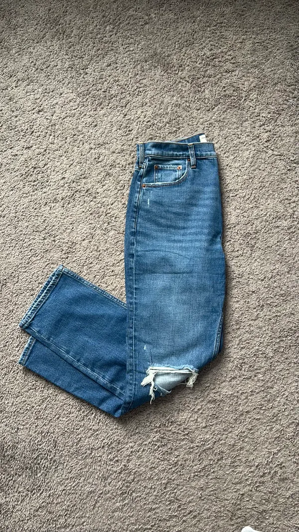 Abercrombie Ankle High-Rise Straight - Image 2