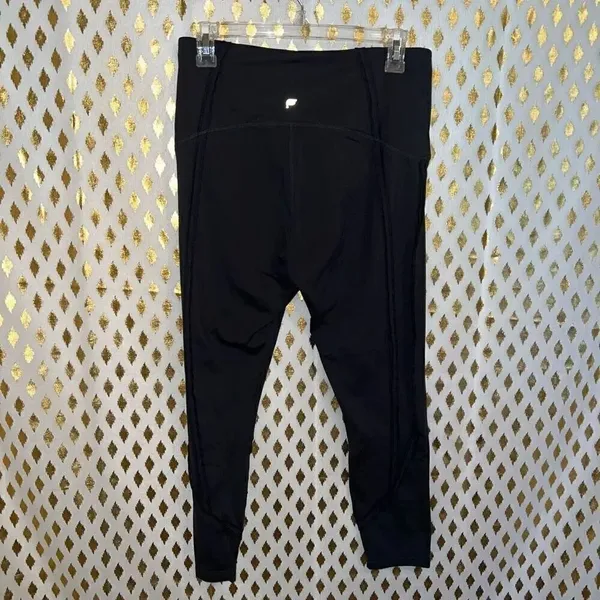 Fabletics leggings and flared pants bundle set size L ￼ - Image 6