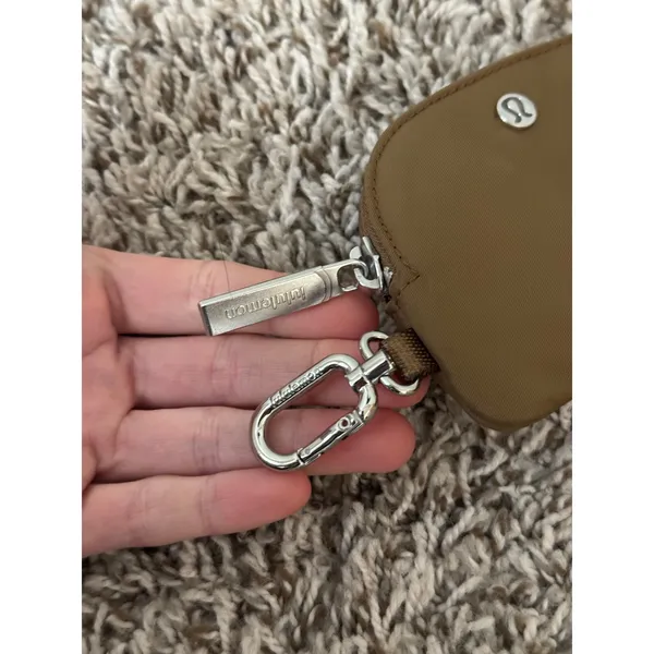Lululemon Dual Pouch in Allspice Brown - Image 2