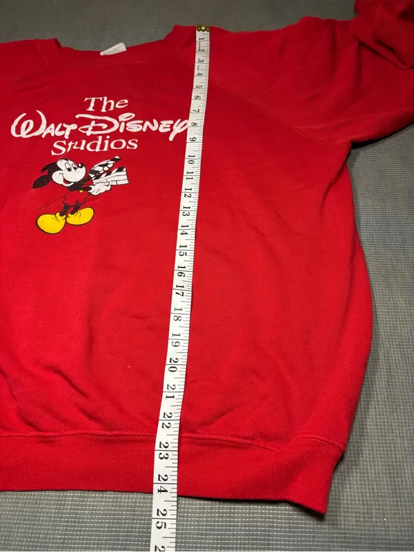 Hanes Red Crewneck Sweatshirt with Classic Label XL - Image 4