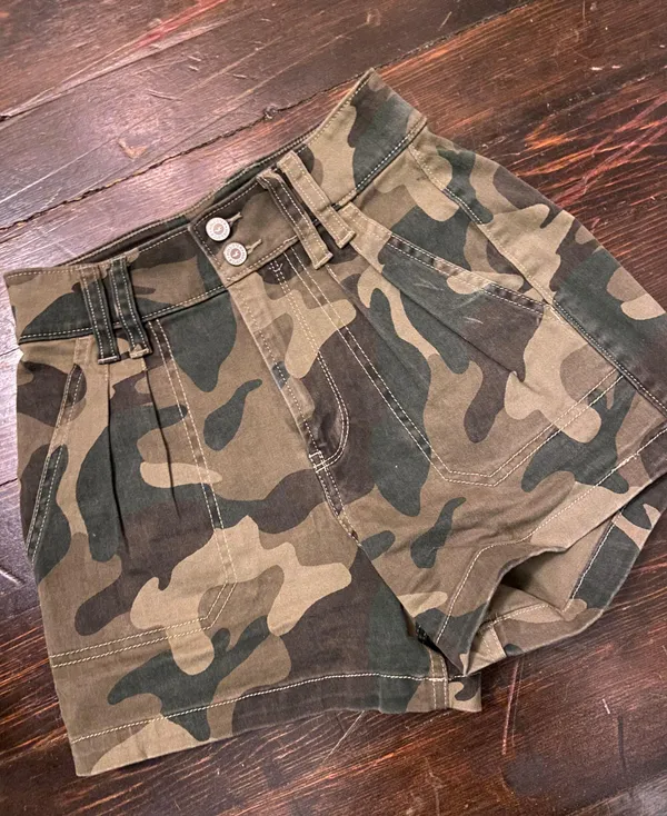 Camo Shorts - Image 5