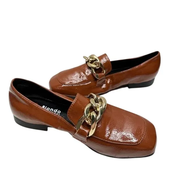 Blondo Loafers‎ Size 5 Brown Slip On Waterproof Block Heel Chain Detail NEW - Image 7