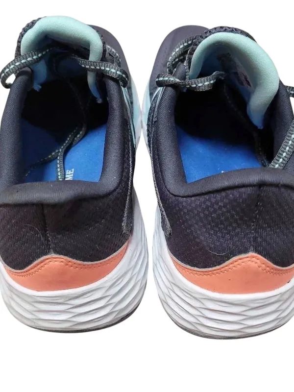 New Balance Women’s Navy & Light Blue Athletic Running Shoes - Image 5