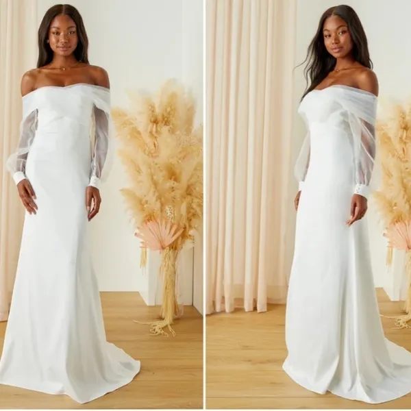 LULU's Long Sleeve Romantic Sexy Bridal Sophisticated Chic Elopement Gown - Image 4