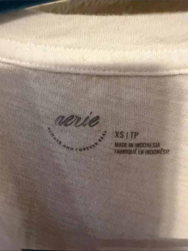 AERIE Little Devils Polaroid Vintage T-Shirt White Short‎ Sleeved Size XS - Image 4