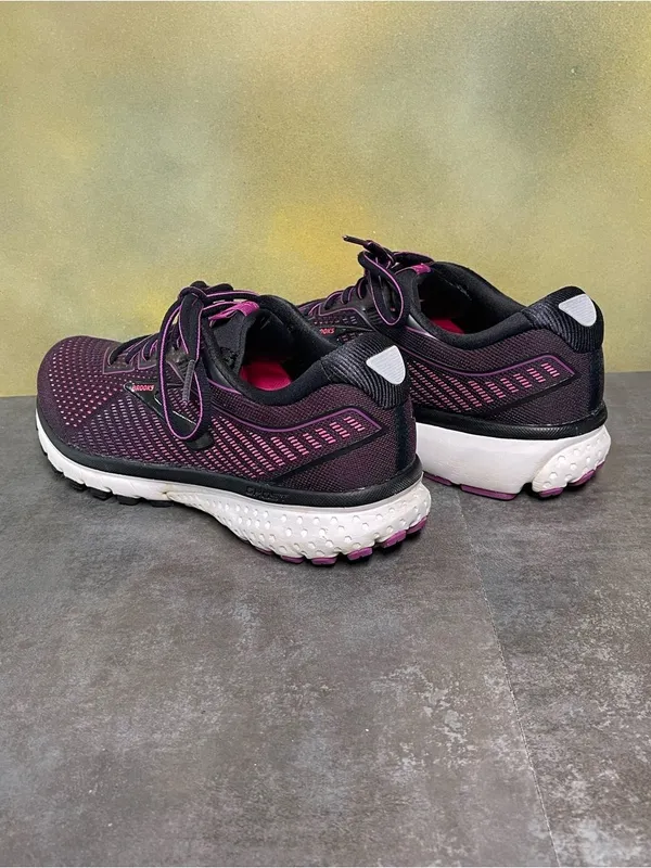 Brooks Ghost 12 Women's Running Shoes Black/Fuchsia Size 10B - Image 10