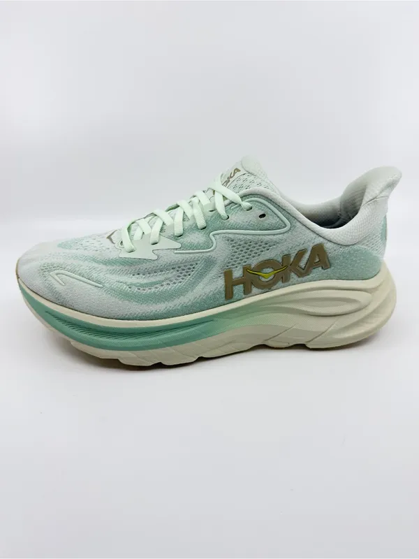 Hoka Women’s Clifton 10. Sea Glass/Jadeite Colorway SZ 10 Wide. - Image 4