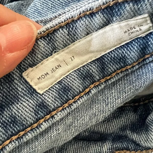 PACSUN Distressed High Rise Mom Jeans Medium Wash sz 27 - Image 8