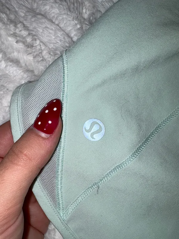 Lululemon - Image 4