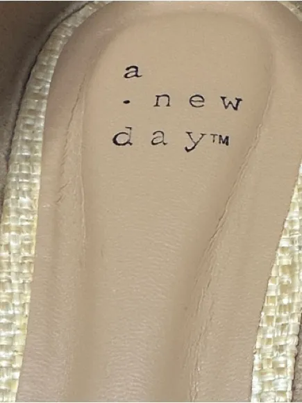 a new day Beige woven Pointed-Toe Ballet Flats. - Image 3