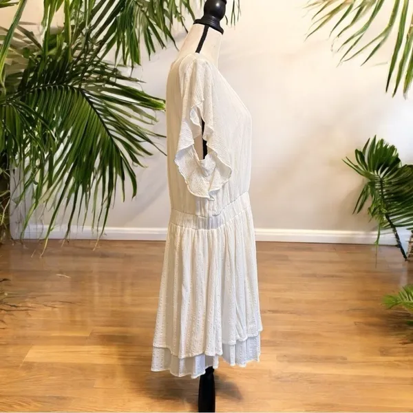 SHOWPO White Flutter Sleeve Tiered Mini Dress - Size 16 / 20 AU - Image 6