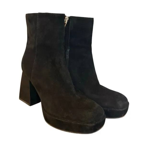 Dolce Vita Gracie black suede platform boots size 6.5 - Image 3