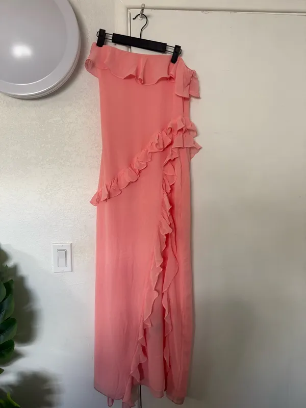 House of CB SARINA Apricot Ruffle Maxi Dress Size small - Image 7
