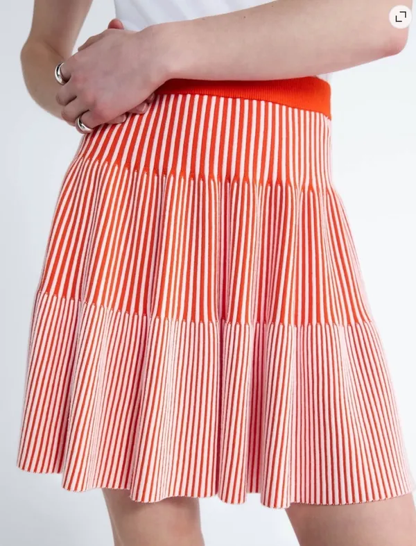 Free Assembly Ribbed stitch tiered mini skirt - Image 4